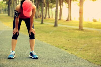 Corredora cansada. Creatina y trail running